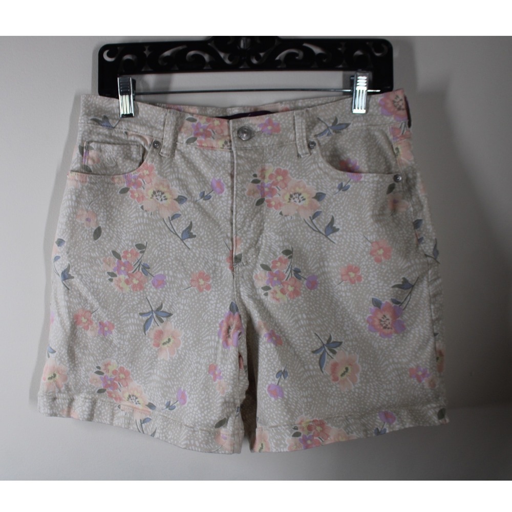 Gloria Vanderbilt 8 Tan Floral Amanda Shorts High Rise Stretch Denim Cotton